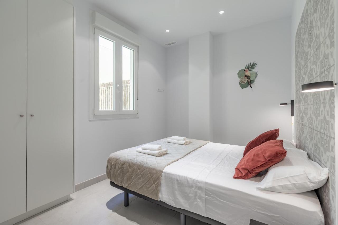 Chic & Comfortable Apartment, Private Terrace Valencia Exterior foto